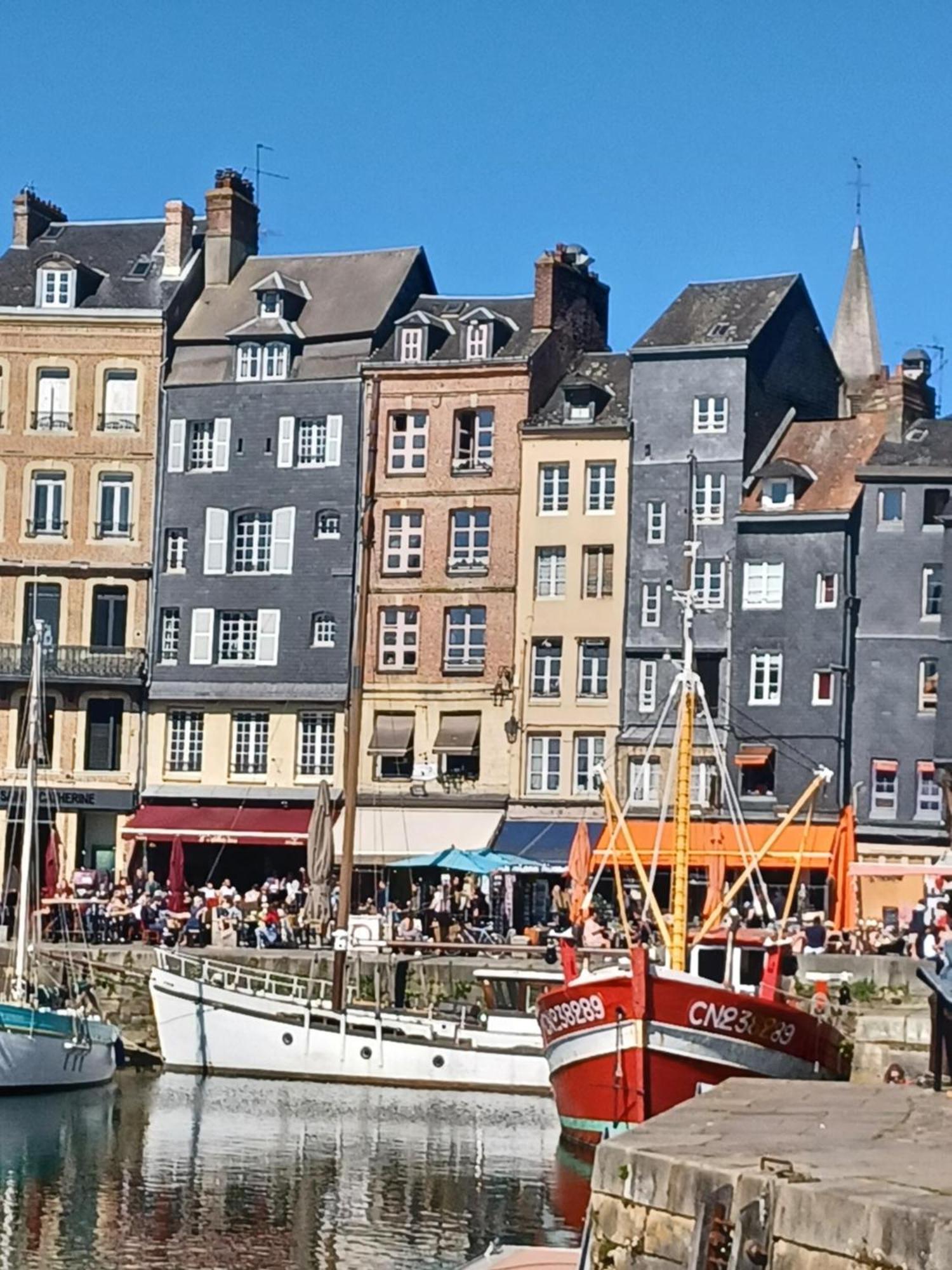 Les Pommiers Bed & Breakfast Honfleur Dış mekan fotoğraf