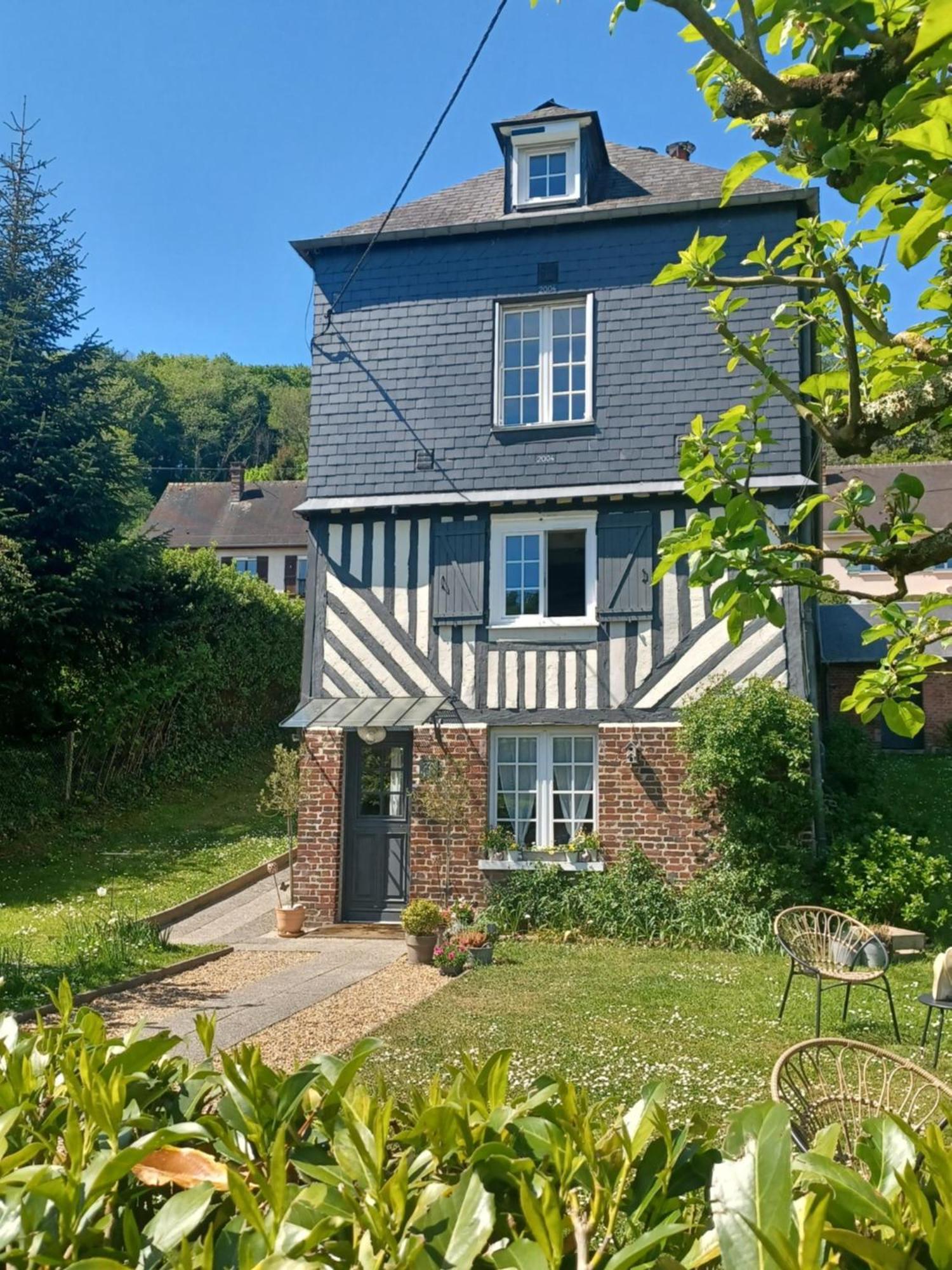 Les Pommiers Bed & Breakfast Honfleur Dış mekan fotoğraf