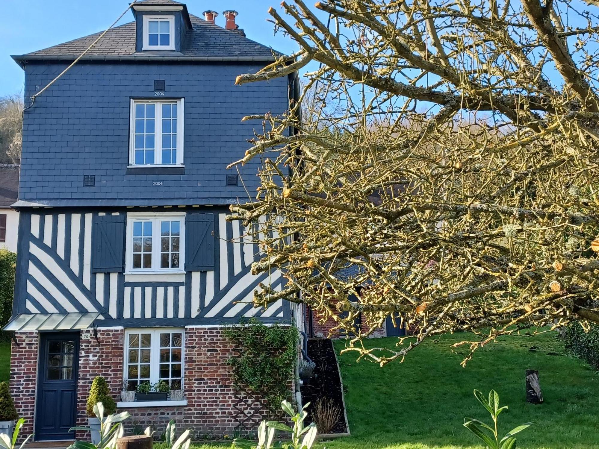 Les Pommiers Bed & Breakfast Honfleur Dış mekan fotoğraf