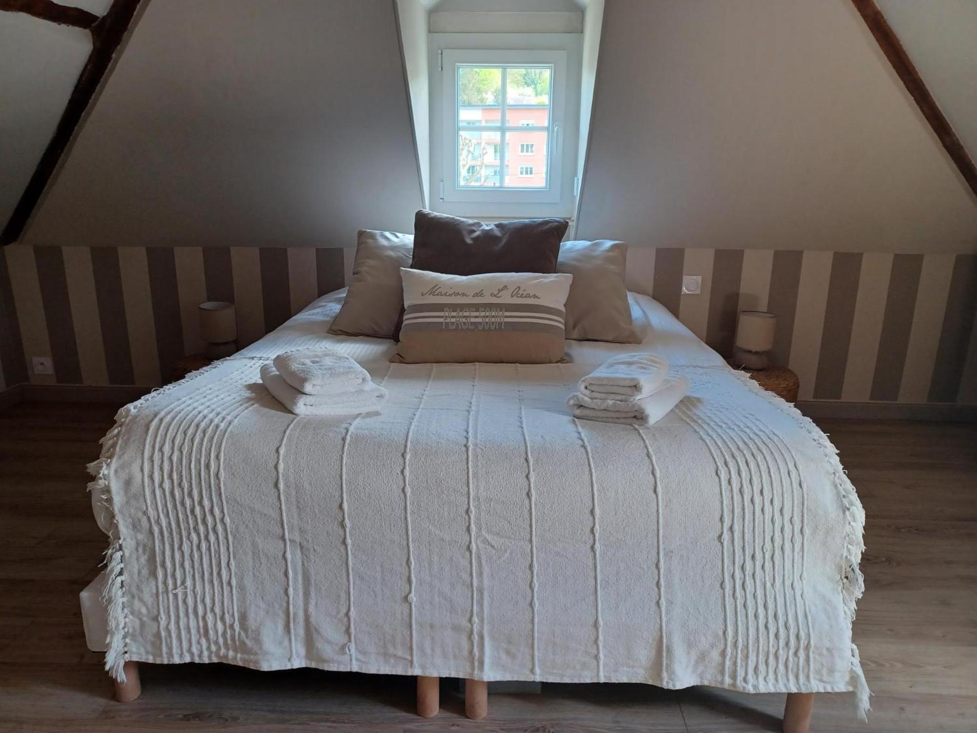 Les Pommiers Bed & Breakfast Honfleur Dış mekan fotoğraf